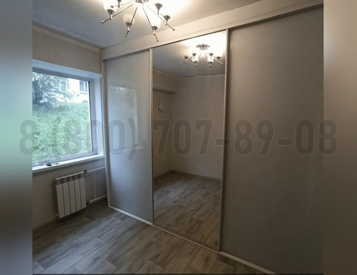 Шкаф со стеклом в Красноармейске