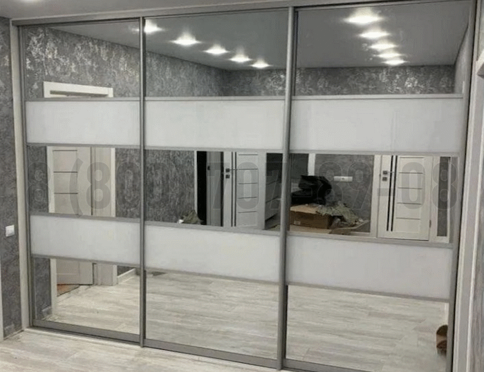 Серебряный шкаф в Красноармейске